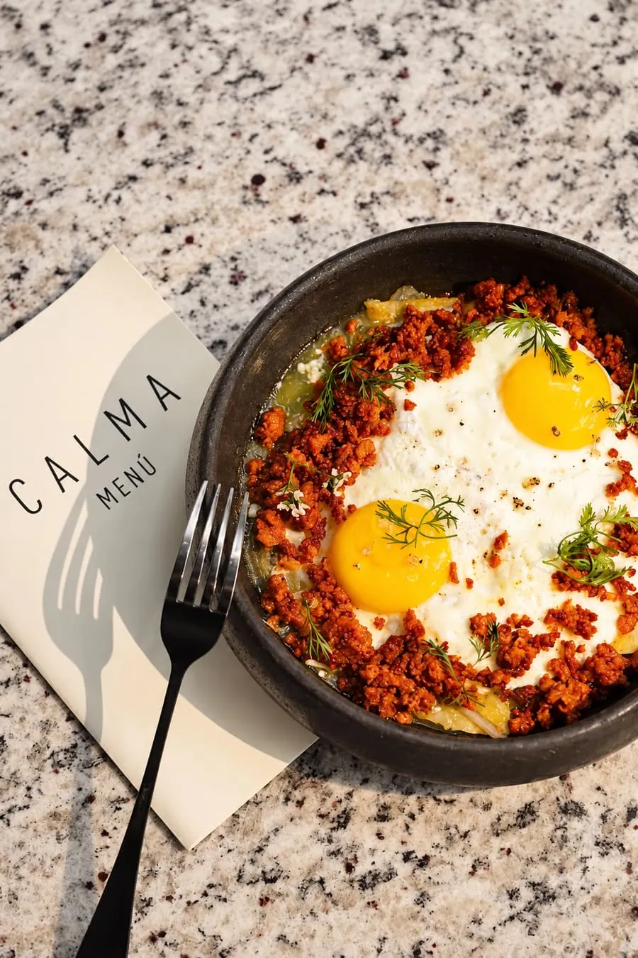 Shakshuka en Calma, después